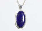 Grote ovale hoogglans zilveren hanger met lapis lazuli aan ketting afbeelding 4
