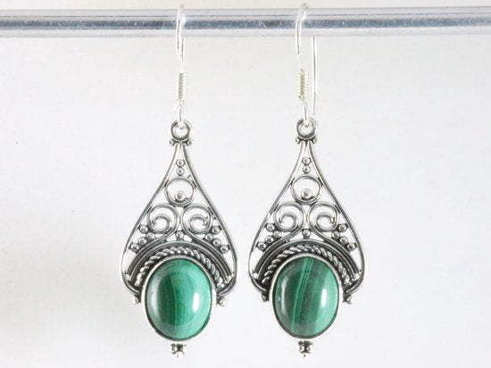 Lange opengewerkte zilveren oorbellen met malachiet afbeelding 3