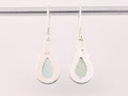 Bewerkte zilveren oorbellen met aqua chalcedoon afbeelding 3