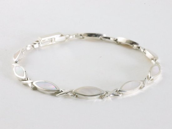 Hoogglans zilveren armband met parelmoer afbeelding 2