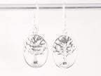 Opengewerkte zilveren oorbellen met levensboom afbeelding 3