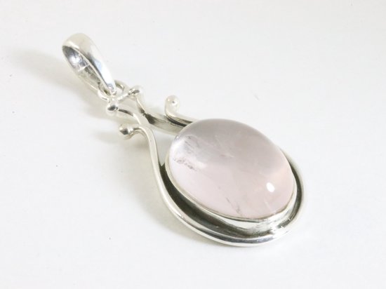 Zilveren hanger met rozenkwarts aan ketting afbeelding 2