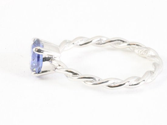 Zilveren ring met tanzaniet afbeelding 2