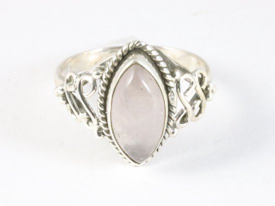 Fijne bewerkte zilveren ring met rozenkwarts afbeelding 4