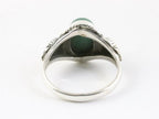 Bewerkte zilveren ring met malachiet afbeelding 3