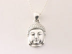 Zilveren Boeddha hanger aan ketting afbeelding 4