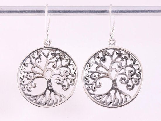 Ronde opengewerkte zilveren oorbellen met levensboom afbeelding 3