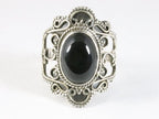 Bewerkte zilveren ring met onyx afbeelding 4