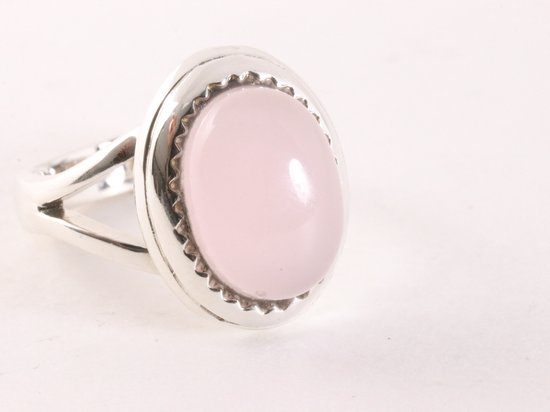 Bewerkte zilveren ring met rozenkwarts afbeelding 1