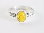 Fijne bewerkte zilveren ring met amber afbeelding 4