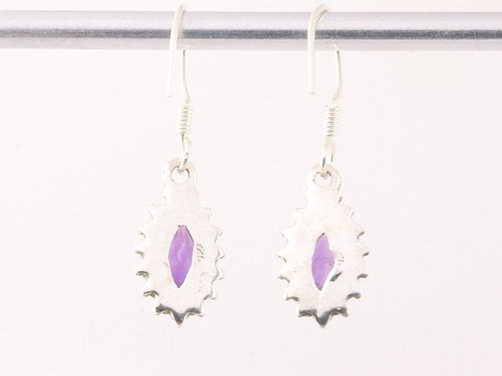 Fijne bewerkte zilveren oorbellen met amethist afbeelding 3
