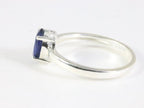 Fijne hoogglans zilveren ring met blauwe saffier afbeelding 2