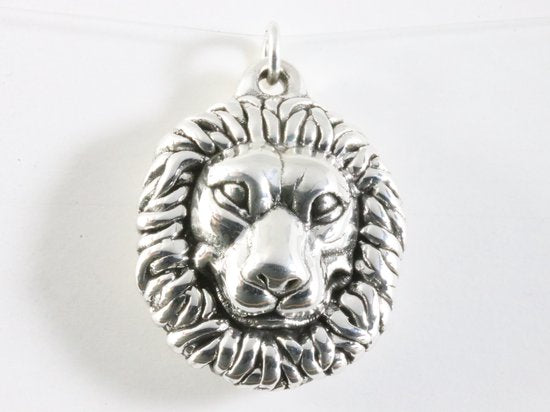 Grote zilveren leeuw hanger afbeelding 4