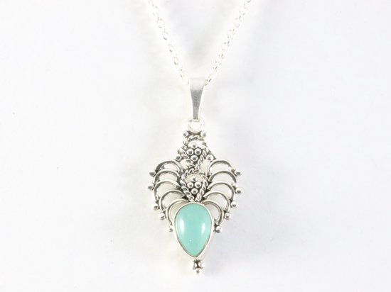 Fijne opengewerkte zilveren hanger met aqua chalcedoon aan ketting afbeelding 4