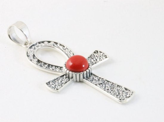 Bewerkte zilveren ankh hanger met rode koraal steen afbeelding 2