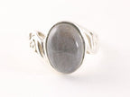 Opengewerkte zilveren ring met labradoriet afbeelding 4