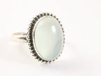 Bewerkte ovale zilveren ring met aqua chalcedoon afbeelding 1
