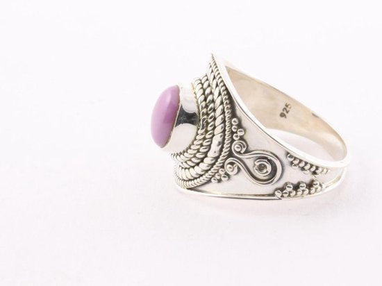 Bewerkte zilveren ring met fosfosideriet afbeelding 2