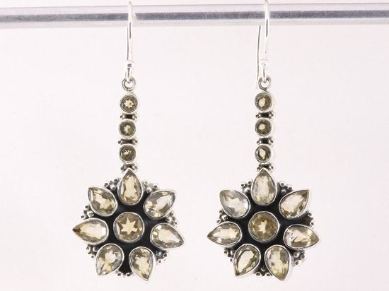 Lange bloemvormige zilveren oorbellen met citrien afbeelding 4