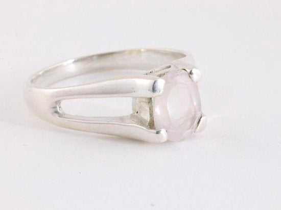 Fijne zilveren ring met rozenkwarts afbeelding 1