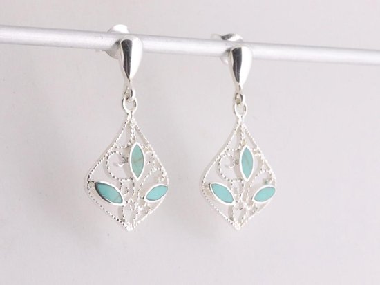 Fijne opengewerkte zilveren oorstekers met groene turkoois afbeelding 4