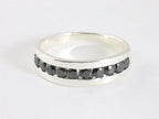 Fijne hoogglans zilveren ring met onyx afbeelding 3