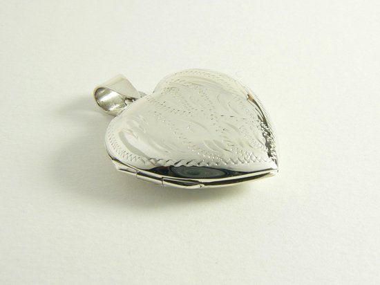 Bewerkt hartvormig zilveren medaillon voor twee foto's afbeelding 4