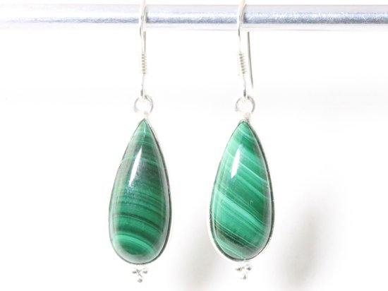 Druppelvormige zilveren oorbellen met malachiet afbeelding 4