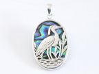Ovale zilveren hanger met kraanvogel op abalone schelp afbeelding 4