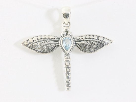 Traditionele bewerkte zilveren libelle hanger met blauwe topaas afbeelding 4