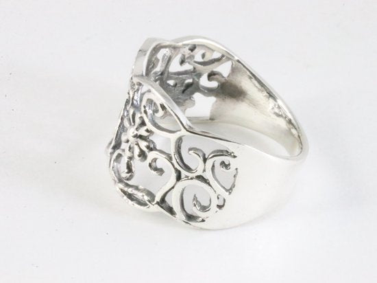 Opengewerkte zilveren ring met bloemen afbeelding 2