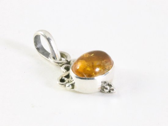 Fijne bewerkte zilveren hanger met amber aan ketting afbeelding 2