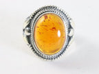 Zware bewerkte zilveren ring met amber afbeelding 4
