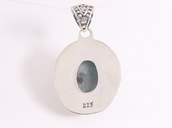 Traditionele bewerkte zilveren hanger met larimar afbeelding 3