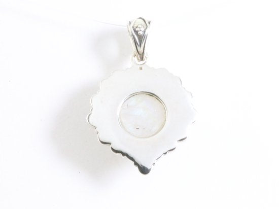 Bewerkte zilveren hanger met regenboog maansteen afbeelding 3