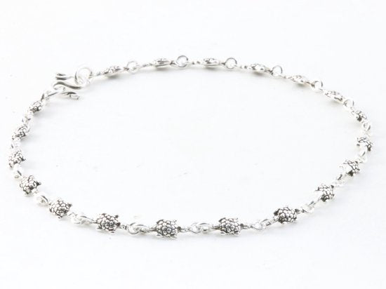 Fijne zilveren enkelband met schildpadden afbeelding 2