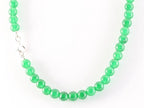 Collier van smaragd kralen en zilveren sluiting afbeelding 1