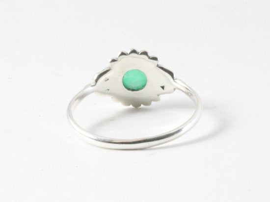 Fijne bewerkte zilveren ring met jade afbeelding 3