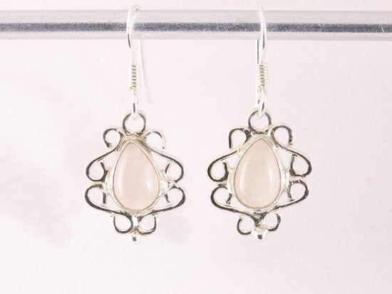 Fijne opengewerkte zilveren oorbellen met rozenkwarts afbeelding 4