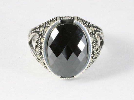 Zilveren ring met gefacetteerde onyx en marcasiet afbeelding 4