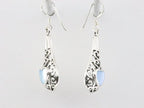 Opengewerkte zilveren oorbellen met blauwe schelp afbeelding 2