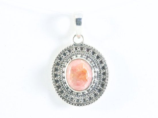 Bewerkte ovale zilveren hanger met rhodochrosiet afbeelding 3
