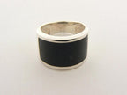 Zilveren ring met onyx afbeelding 2