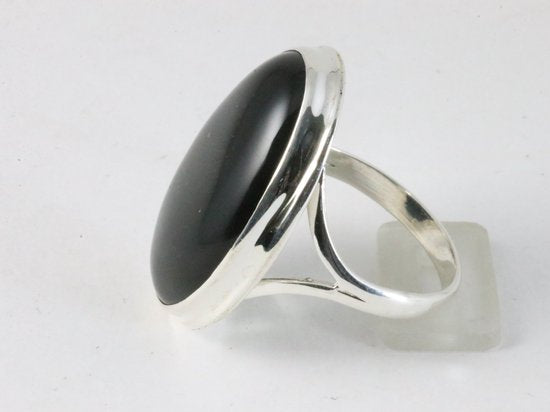Grote ovale zilveren ring met onyx afbeelding 2