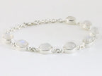 Hoogglans zilveren armband met regenboog maansteen afbeelding 2