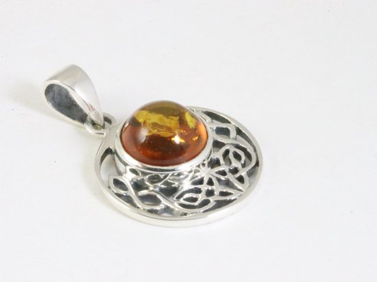 Fijne ronde opengewerkte zilveren hanger met amber afbeelding 2
