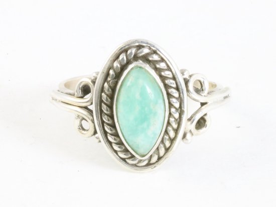 Fijne bewerkte zilveren ring met groene amazoniet afbeelding 4