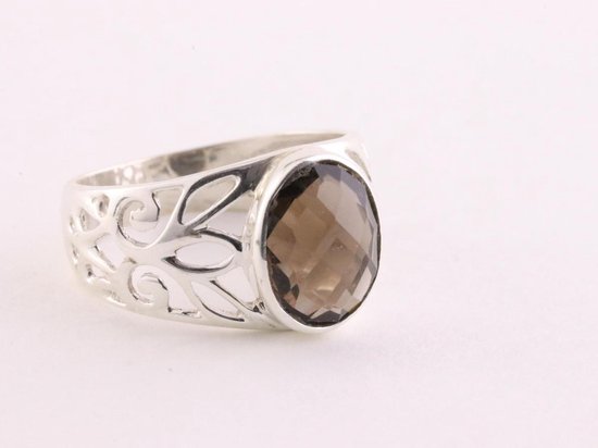 Opengewerkte zilveren ring met rookkwarts afbeelding 1