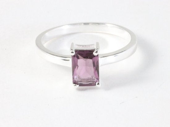 Fijne hoogglans zilveren ring met amethist afbeelding 4