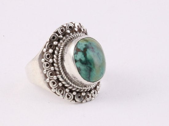 Bewerkte zilveren ring met Tibetaanse turkoois afbeelding 1